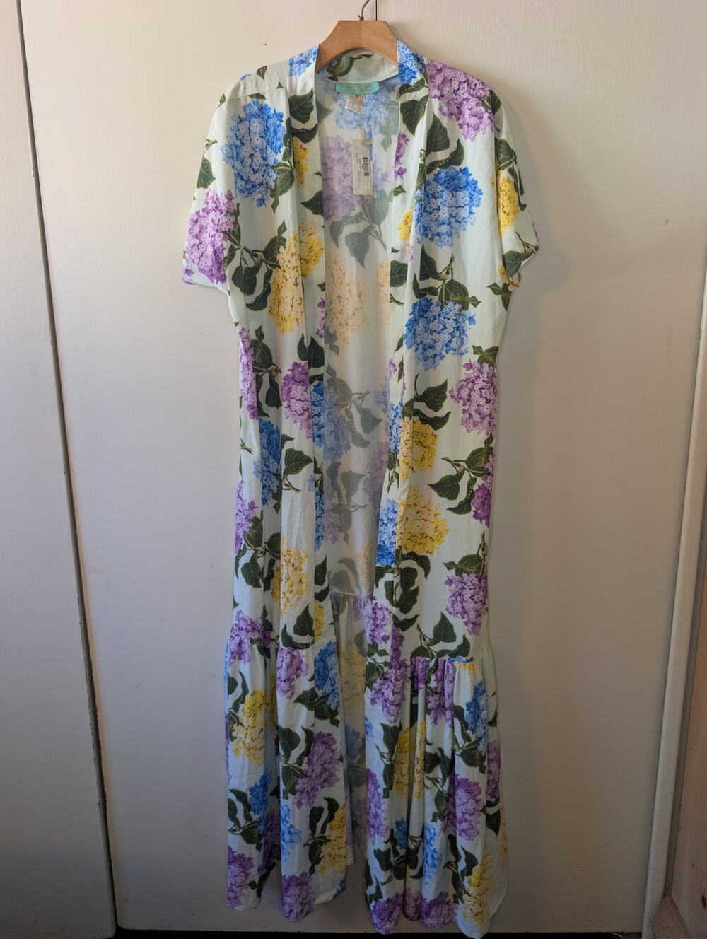 Mar A Mar White Floral Kimono
